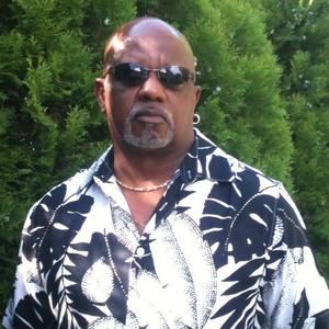 Meet your Posher, Lawrence